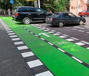 Зеленая краска для разметки дорог
